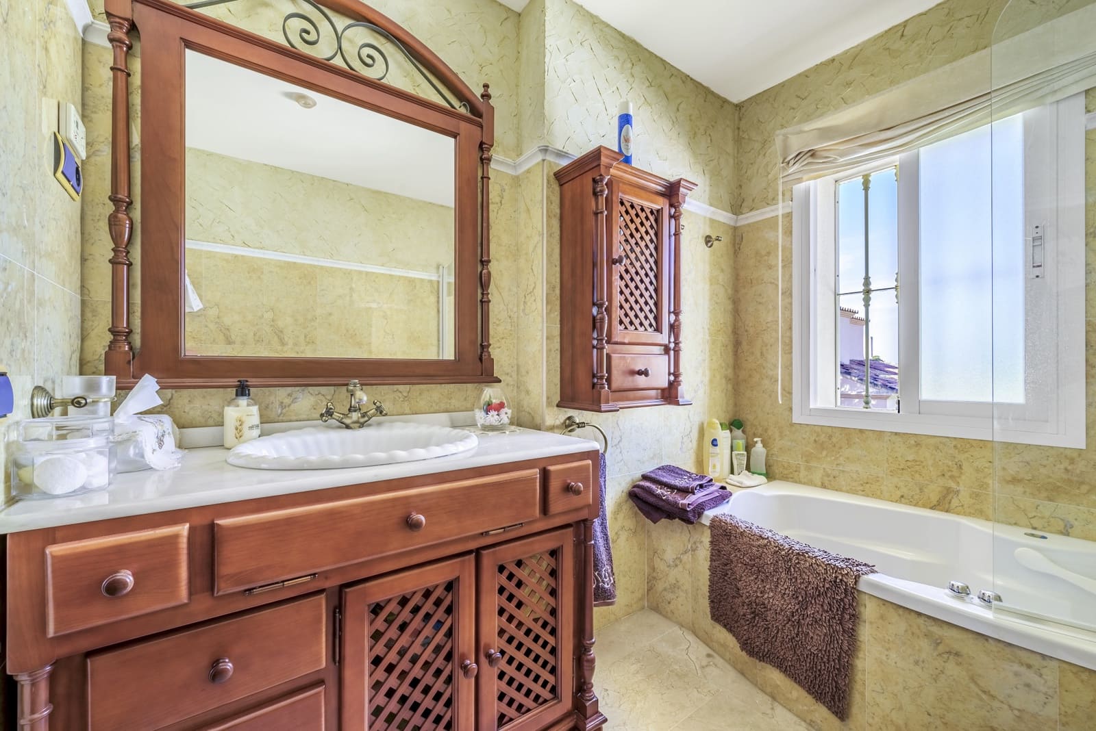 7 quarto Moradia para venda em Torrequebrada com piscina garagem - 2 195 000 € (Ref: 8353568)