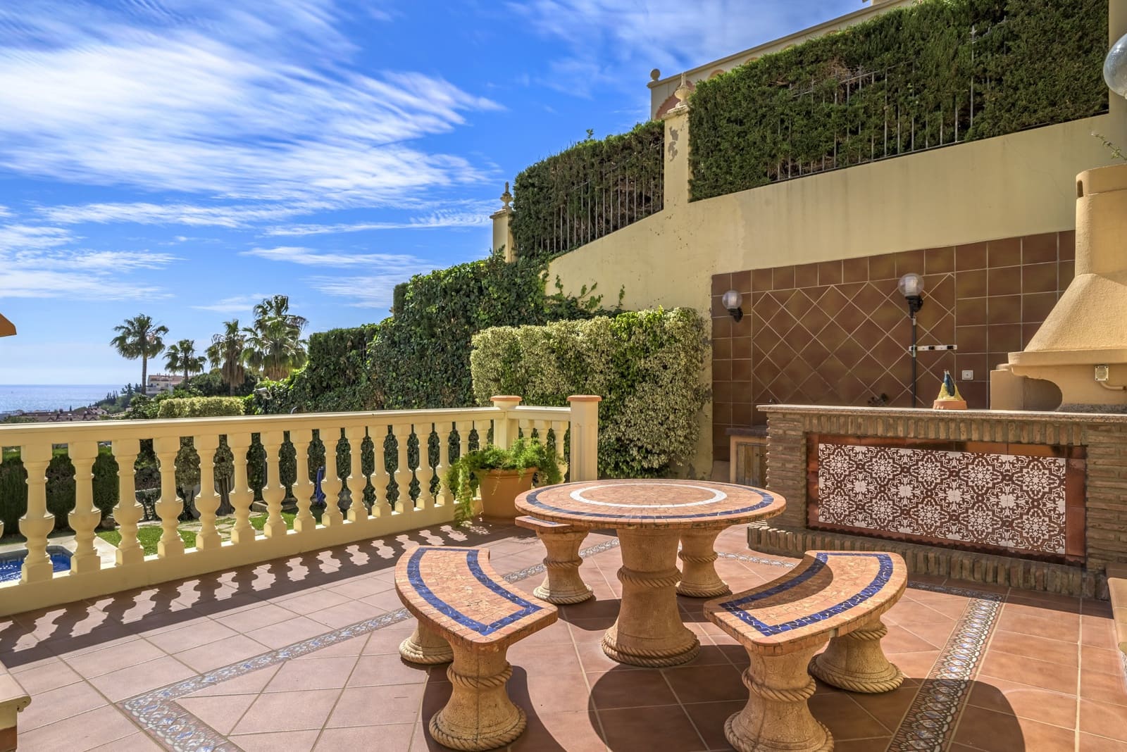 7 quarto Moradia para venda em Torrequebrada com piscina garagem - 2 195 000 € (Ref: 8353568)