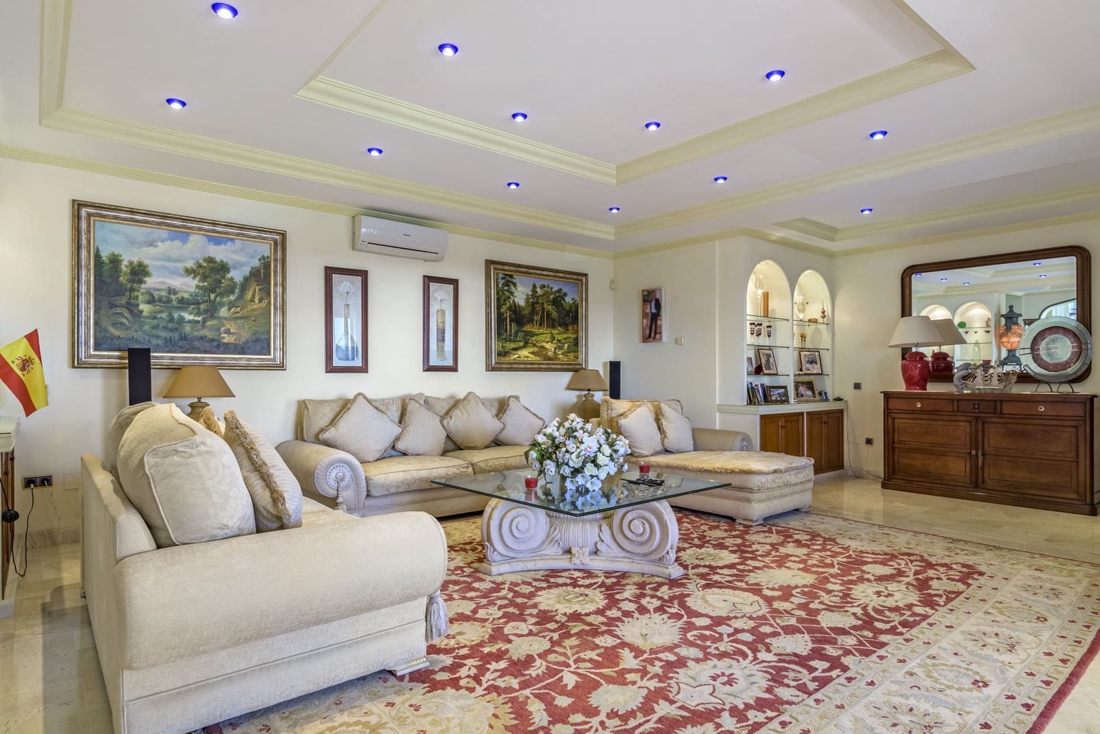 7 sypialnia Willa na sprzedaż w Torrequebrada z basenem garażem - 2 195 000 € (Ref: 8353568)