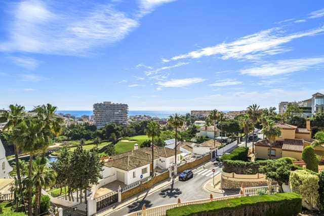 7 makuuhuone Huvila myytävänä paikassa Torrequebrada, Benalmádena mukana uima-altaan 
autotalli - 2 195 000 € (Ref: 8353568)