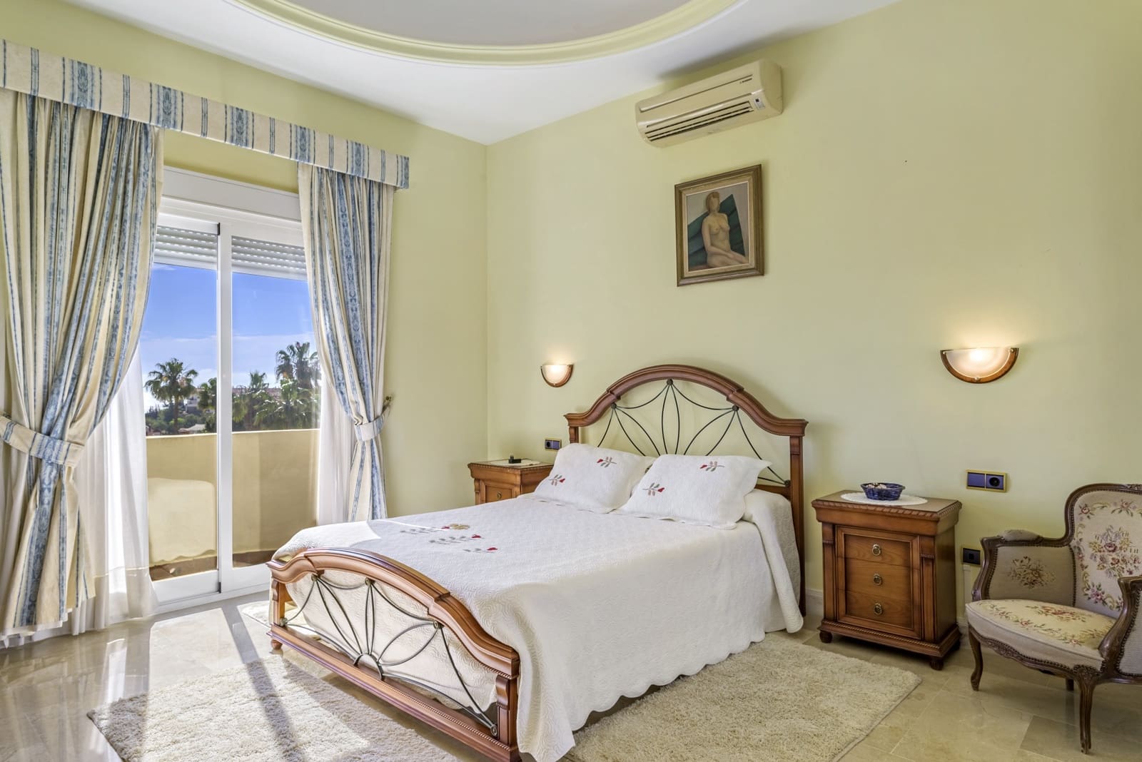 7 sypialnia Willa na sprzedaż w Torrequebrada z basenem garażem - 2 195 000 € (Ref: 8353568)