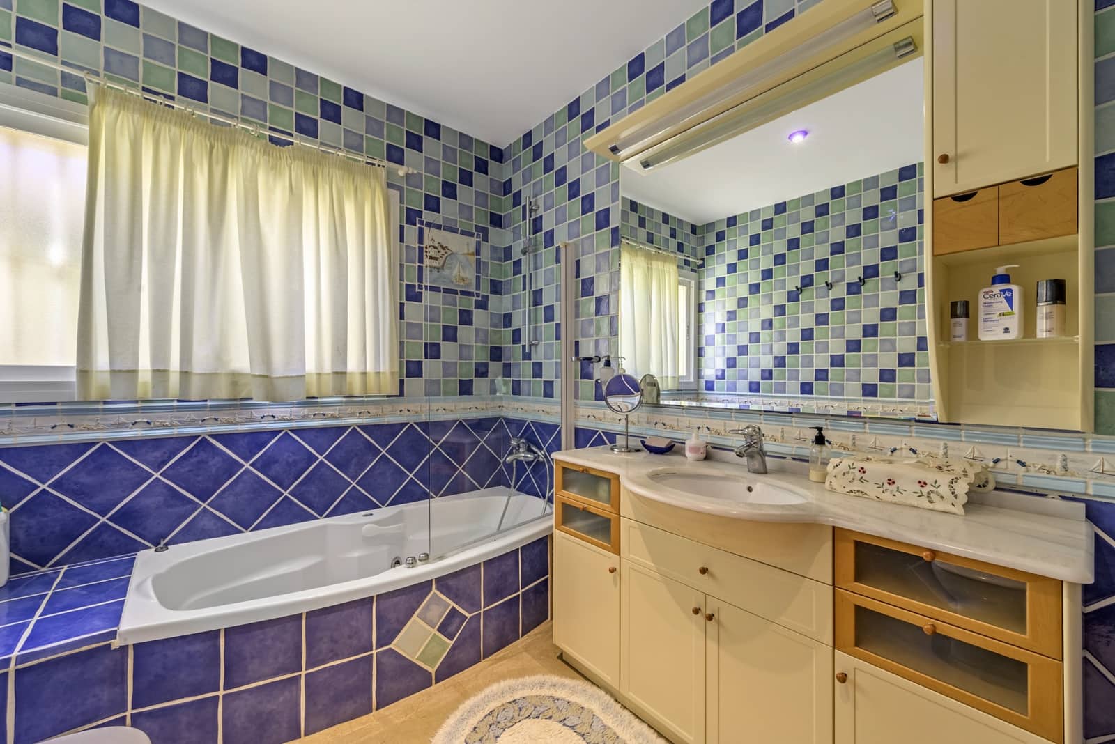 7 sypialnia Willa na sprzedaż w Torrequebrada z basenem garażem - 2 195 000 € (Ref: 8353568)