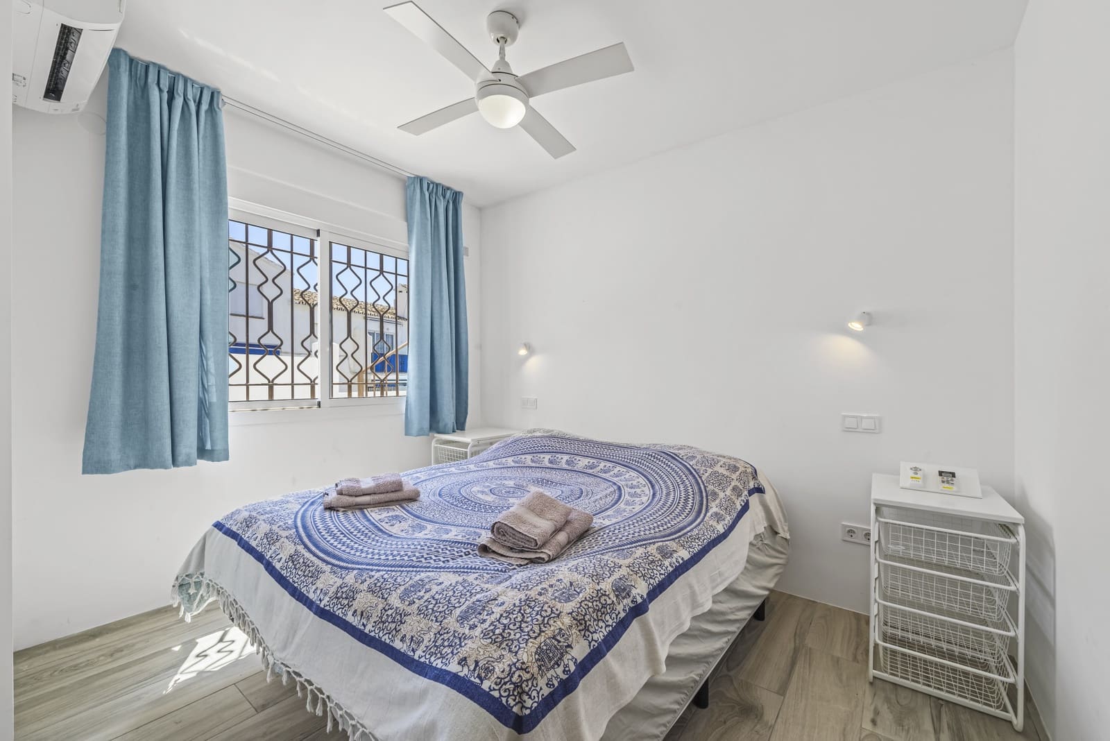 5 slaapkamer Villa te koop in La Cala de Mijas met zwembad garage - € 995.000 (Ref: 8414845)