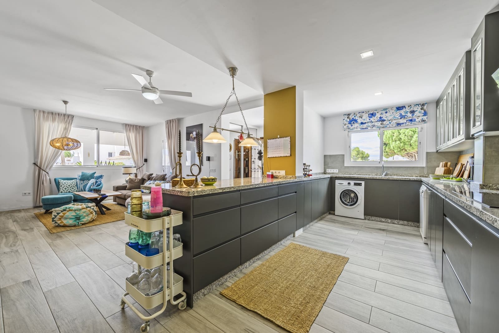 5 slaapkamer Villa te koop in La Cala de Mijas met zwembad garage - € 995.000 (Ref: 8414845)