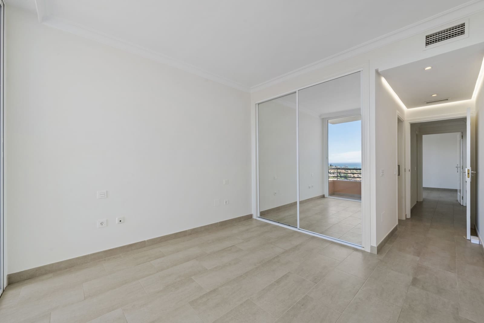 3 soveværelse Lejlighed til salg i Riviera del Sol med swimmingpool garage - € 540.000 (Ref: 8564336)