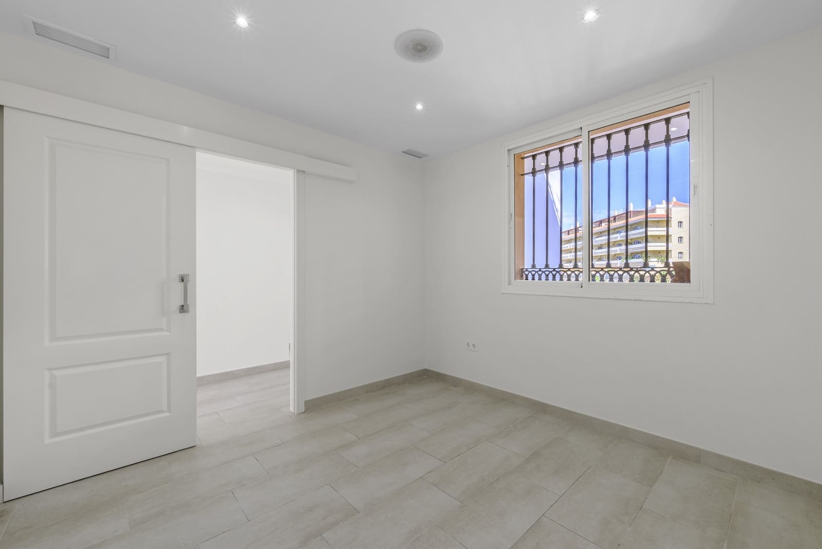 3 soveværelse Lejlighed til salg i Riviera del Sol med swimmingpool garage - € 540.000 (Ref: 8564336)