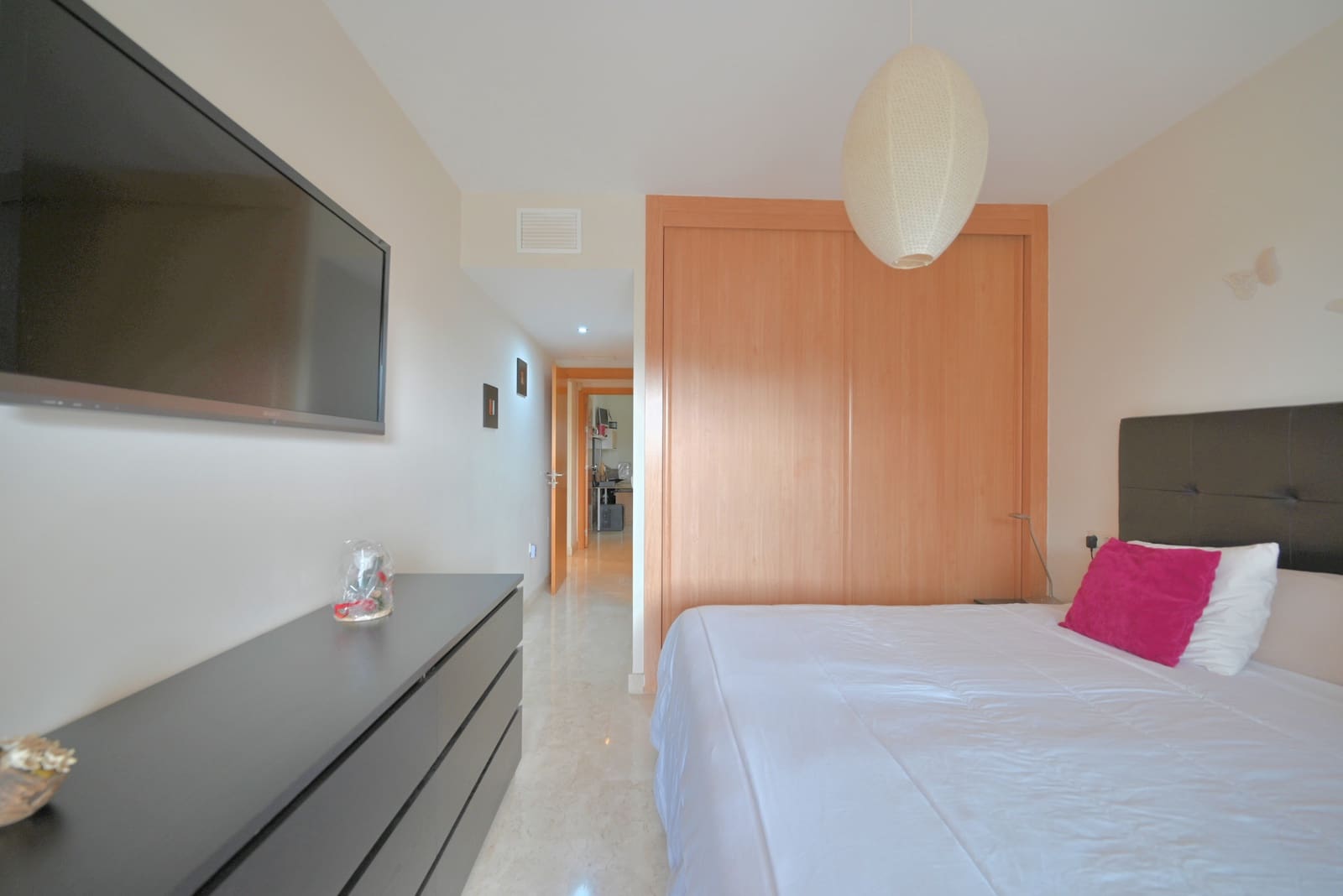 2 soveværelse Lejlighed til salg i Riviera del Sol med swimmingpool garage - € 298.000 (Ref: 8611879)