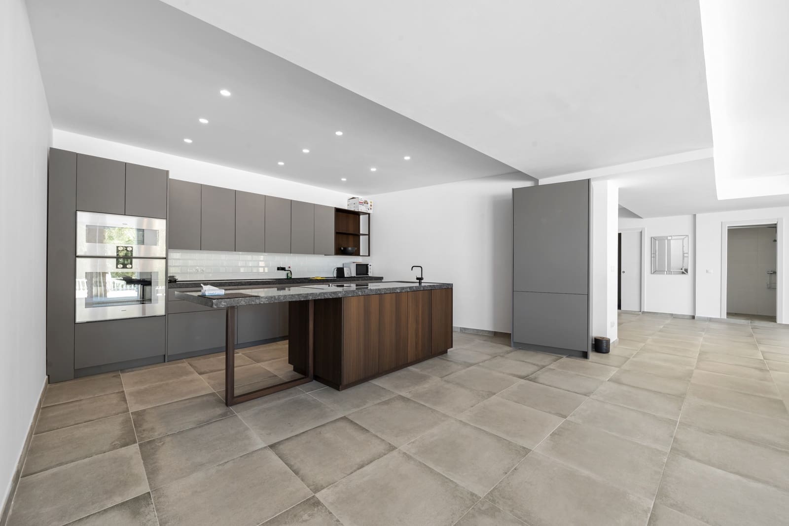 4 slaapkamer Villa te koop in Mijas Costa met zwembad garage - € 1.150.000 (Ref: 8727149)