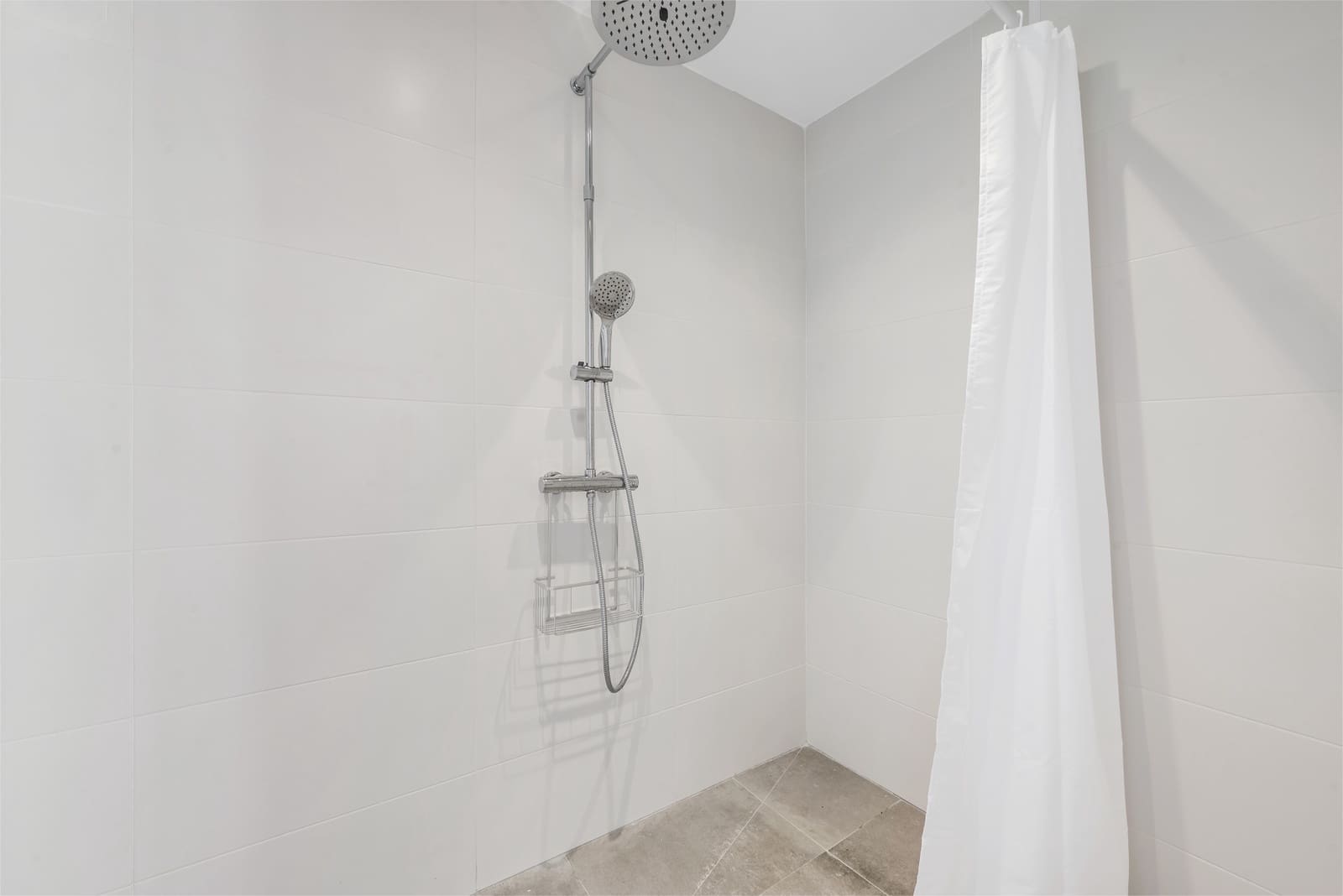 4 soveværelse Villa til salg i Mijas Costa med swimmingpool garage - € 995.000 (Ref: 8727149)