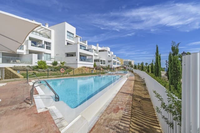 2 makuuhuone Kattohuoneisto myytävänä paikassa Torrequebrada, Benalmádena mukana uima-altaan 
autotalli - 550 000 € (Ref: 8727150)