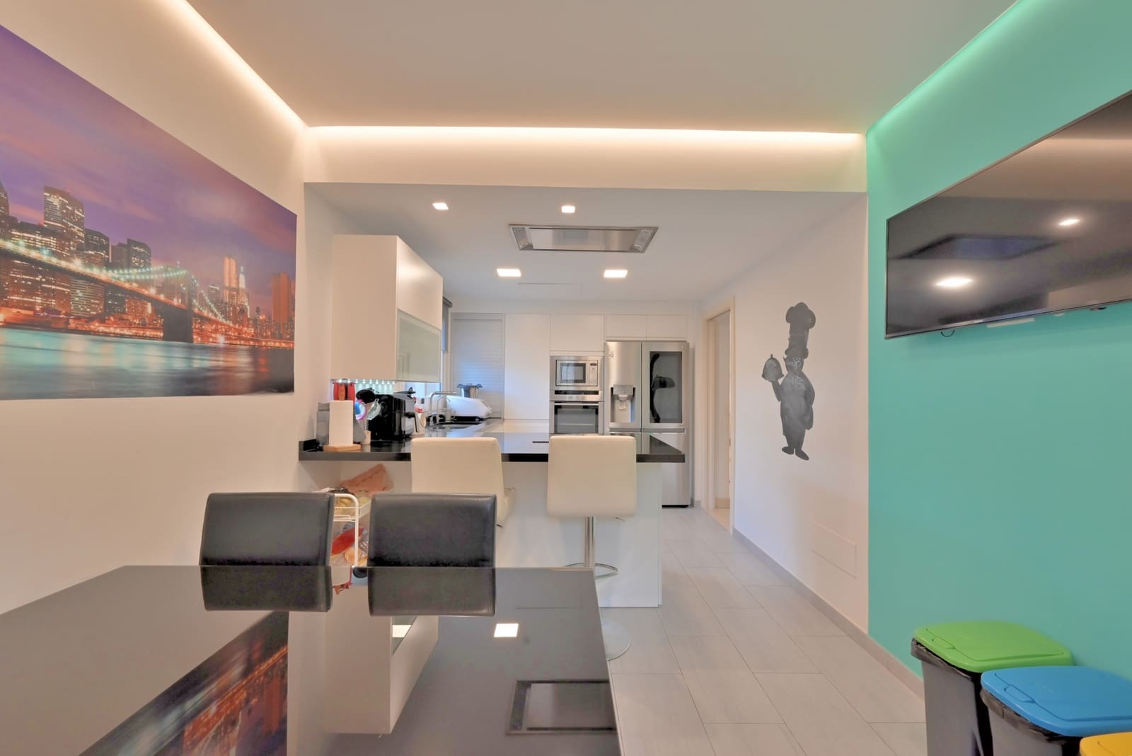 3 soveværelse Semi-Rækkehus til salg i Riviera del Sol med swimmingpool garage - € 539.000 (Ref: 8746340)