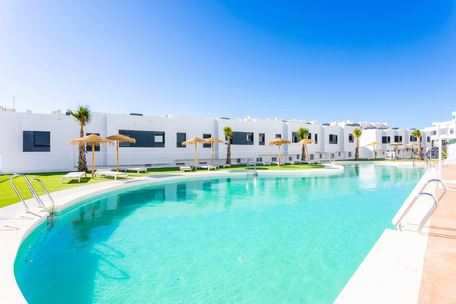 3 soveværelse Byhus til salg i La Cala de Mijas med garage - € 649.000 (Ref: 8826712)