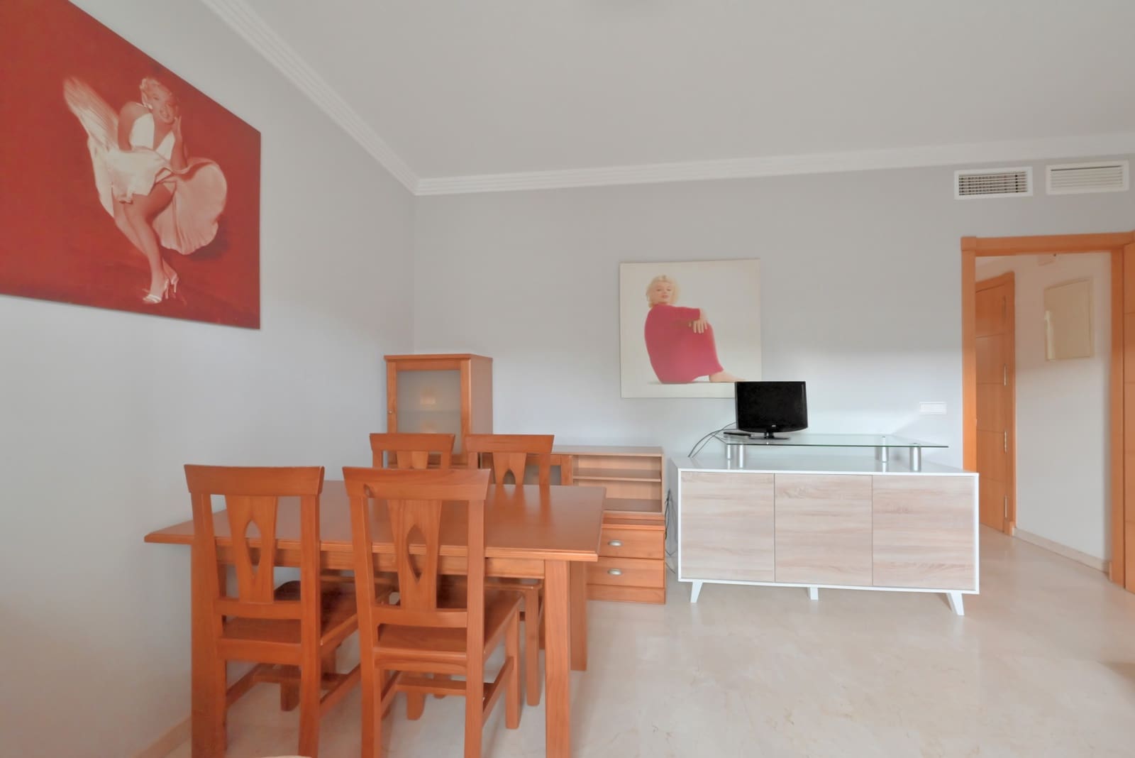 1 soverom Leilighet til salgs i Benalmadena med svømmebasseng garasje - € 267 000 (Ref: 8836043)