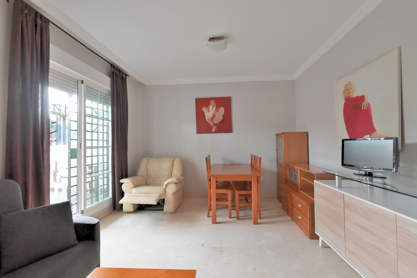 1 soverom Leilighet til salgs i Benalmadena med svømmebasseng garasje - € 267 000 (Ref: 8836043)