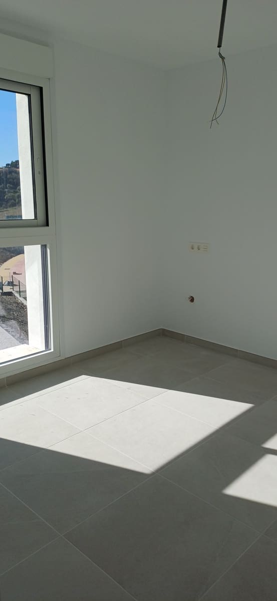 3 bedroom Apartment for sale in La Cala de Mijas with pool garage - € 339,000 (Ref: 8894300)