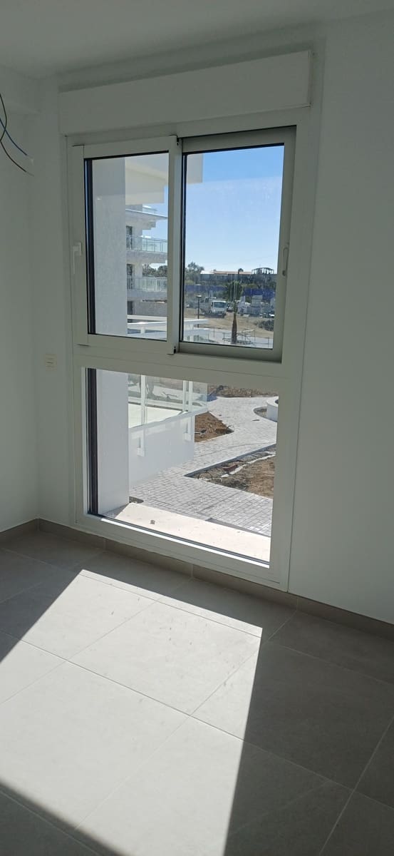 3 bedroom Apartment for sale in La Cala de Mijas with pool garage - € 339,000 (Ref: 8894300)