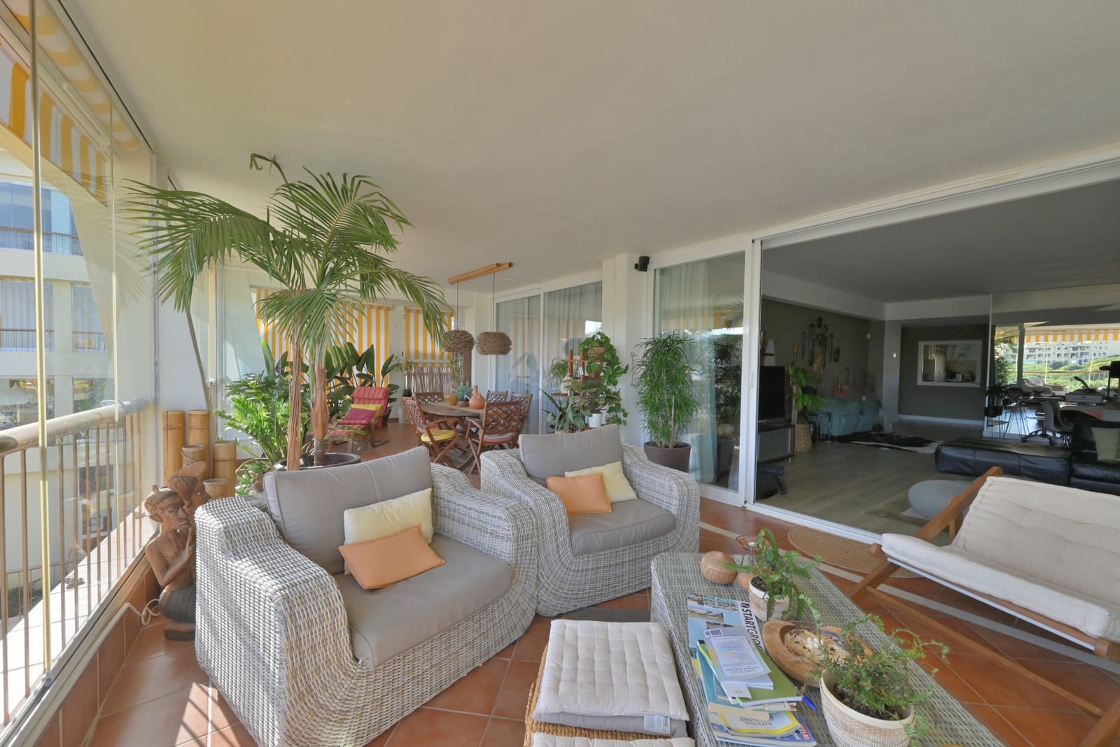 3 sovrum Lägenhet till salu i Riviera del Sol med pool garage - 625 000 € (Ref: 8912602)