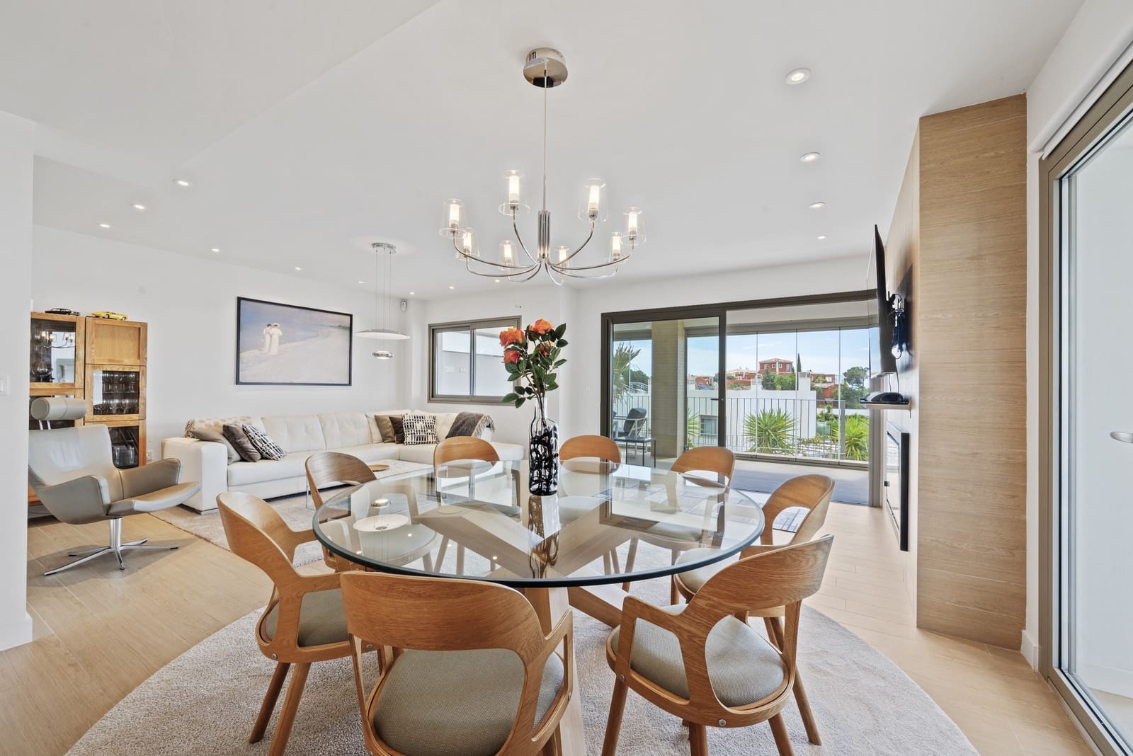 3 soveværelse Semi-Rækkehus til salg i Mijas Costa med swimmingpool garage - € 899.000 (Ref: 8934726)