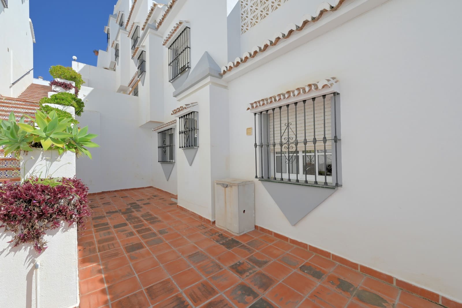 3 soveværelse Lejlighed til salg i Riviera del Sol med swimmingpool garage - € 295.000 (Ref: 8967830)