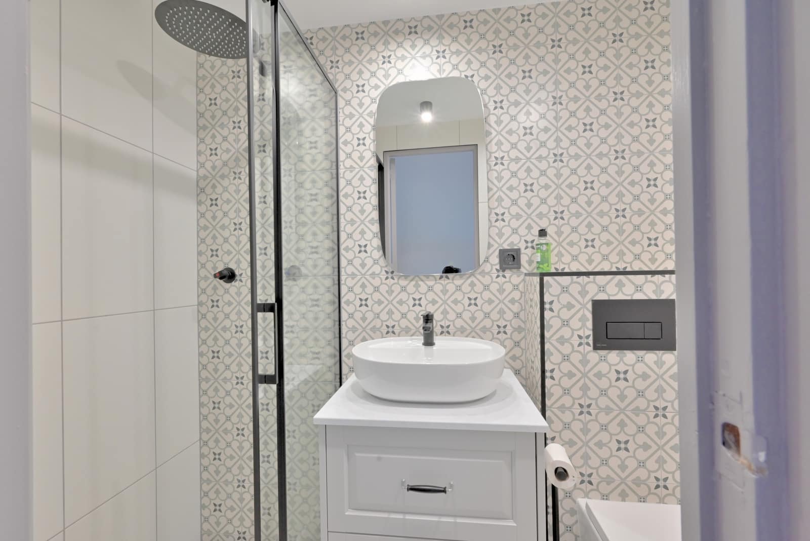 Apartamento de 2 habitaciones en Calahonda en venta con piscina - 375.000 € (Ref: 8967832)