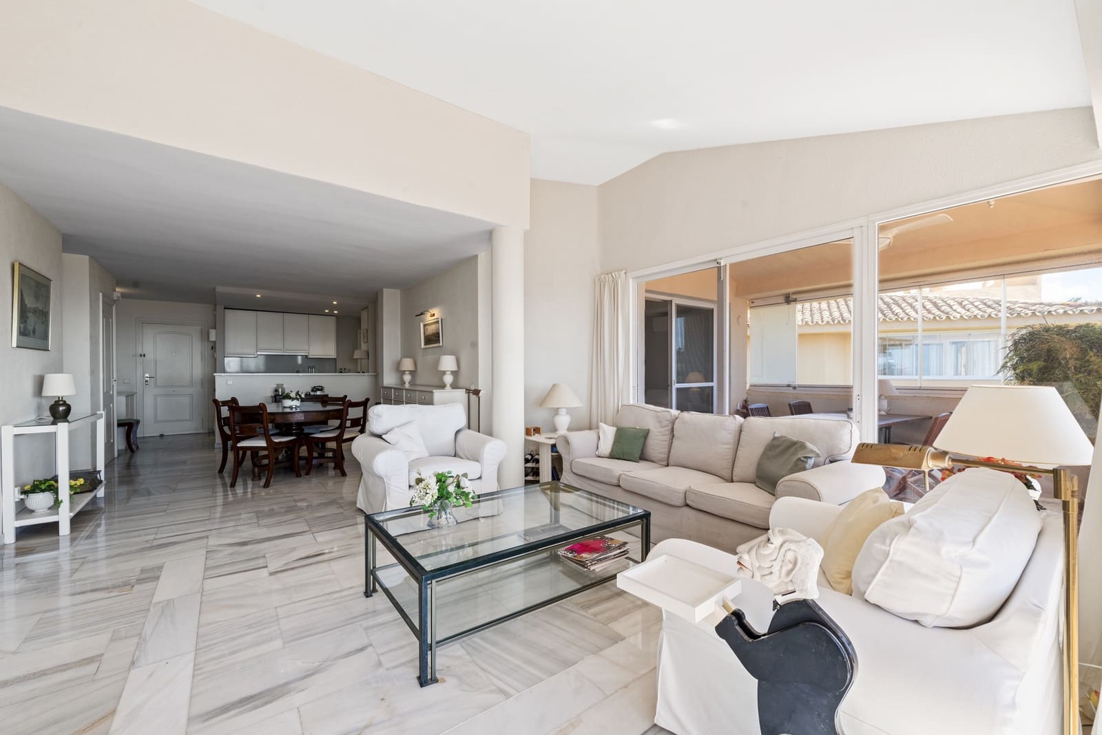 3 slaapkamer Penthouse te koop in Calahonda met zwembad garage - € 415.000 (Ref: 8982002)