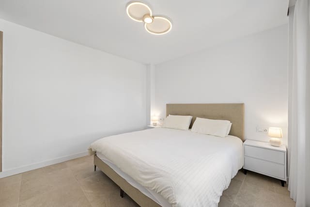 3 sypialnia Apartament na sprzedaż w Mijas Costa, Mijas z basenem garażem - 425 000 € (Ref: 8998178)