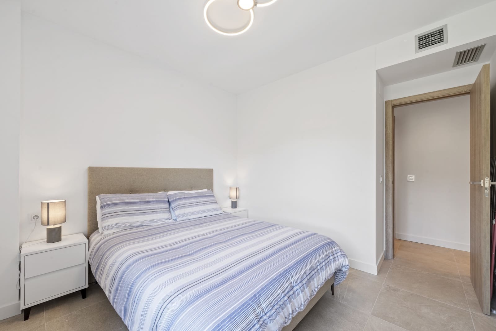 3 sovrum Lägenhet till salu i Mijas Costa med pool garage - 425 000 € (Ref: 8998178)