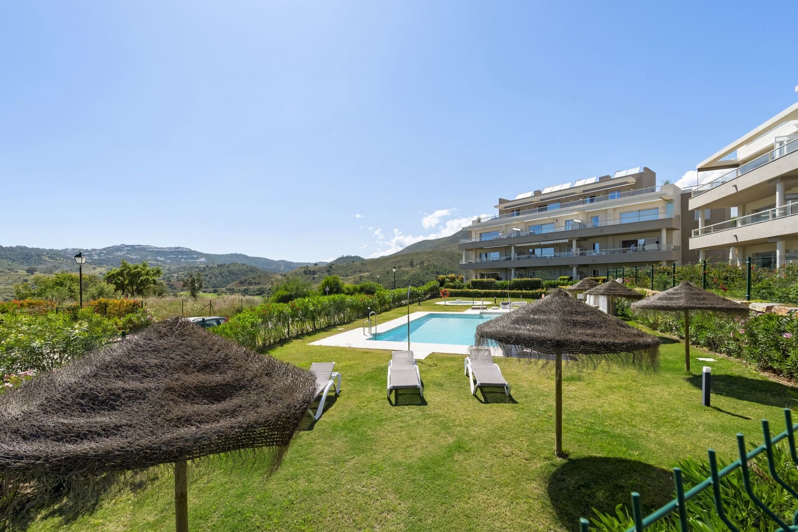 3 sovrum Lägenhet till salu i Mijas Costa med pool garage - 425 000 € (Ref: 8998178)