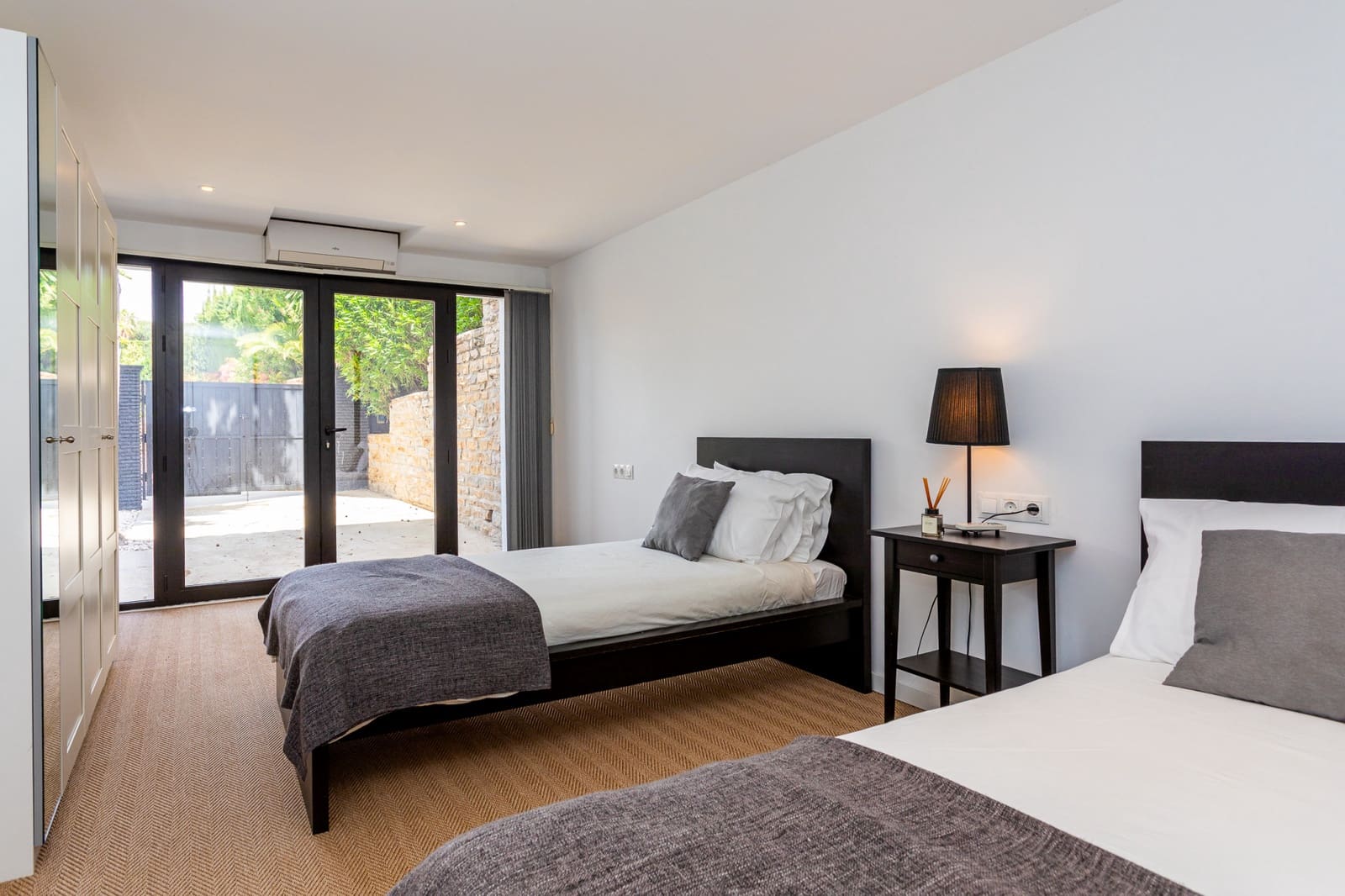 6 soveværelse Villa til salg i Marbella med swimmingpool - € 2.495.000 (Ref: 9004564)