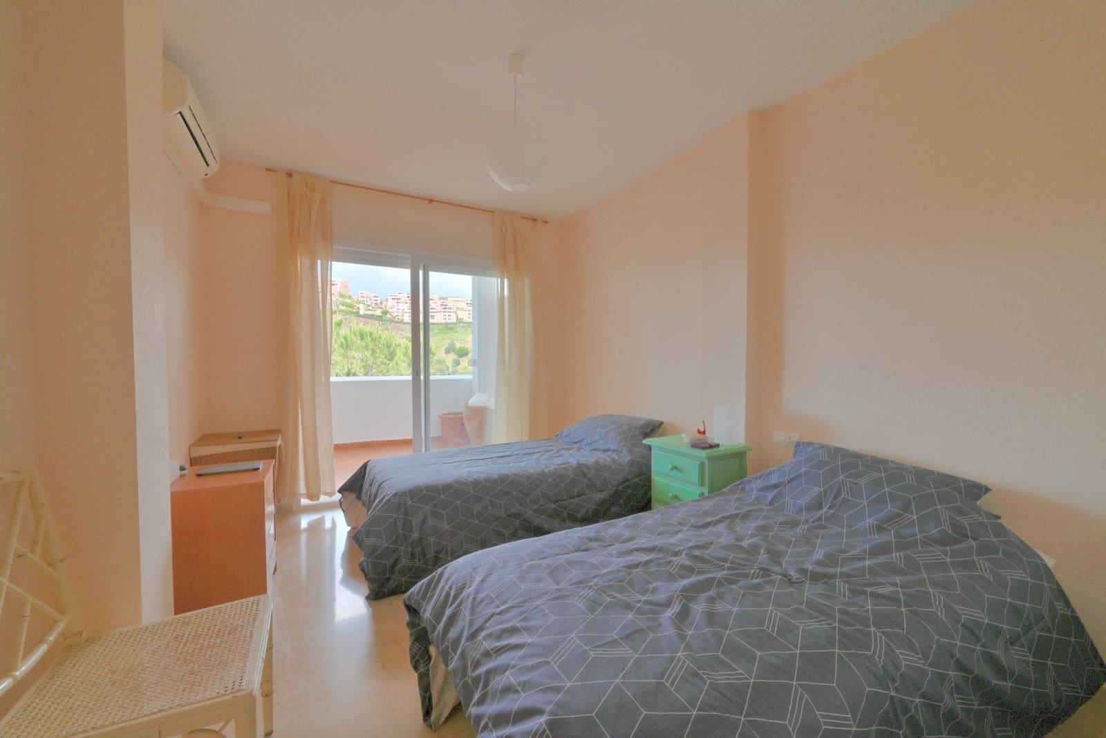 2 chambre Appartement à vendre à Calahonda avec piscine garage - 265 000 € (Ref: 9007401)