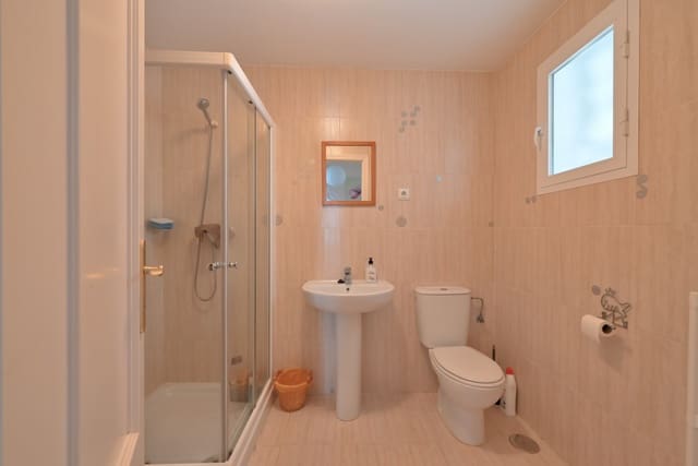 2 bedroom Apartment for sale in Calahonda, Mijas with pool garage - € 265,000 (Ref: 9007401)