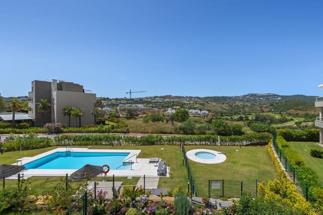 3 bedroom Apartment for sale in Mijas Costa, Mijas with pool garage - € 425,000 (Ref: 9020713)