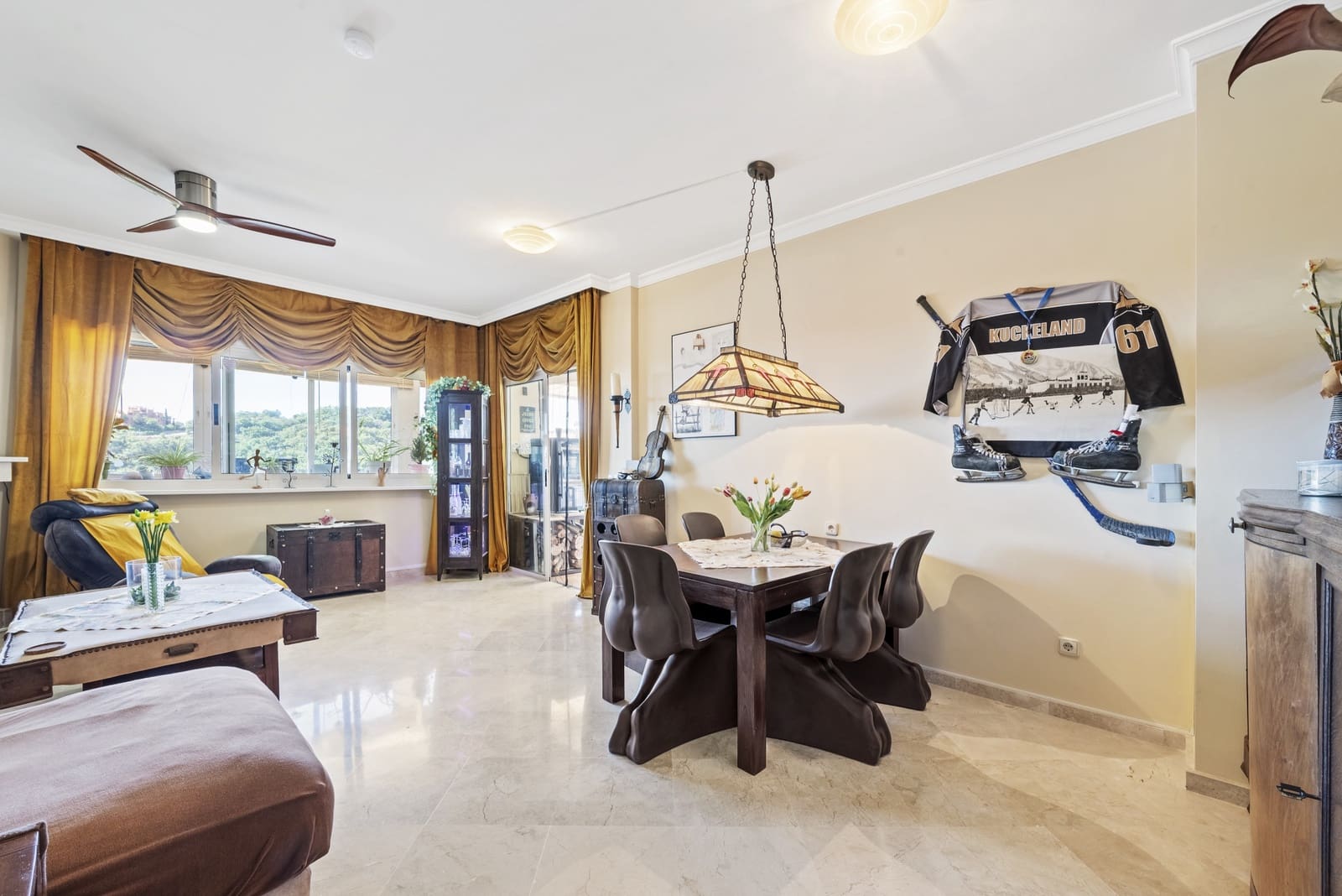 2 makuuhuone Kattohuoneisto myytävänä paikassa Marbella mukana uima-altaan 
autotalli - 370 000 € (Ref: 9022718)