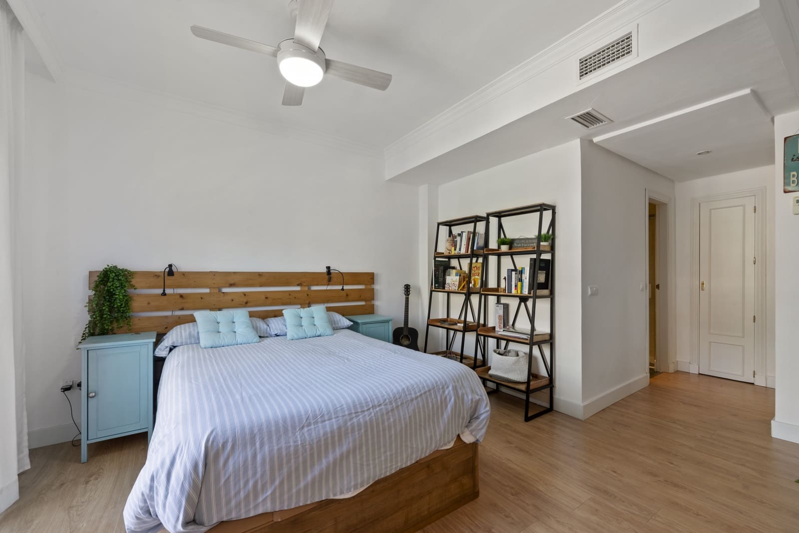 3 soveværelse Semi-Rækkehus til salg i Torrequebrada med swimmingpool garage - € 695.000 (Ref: 9026281)