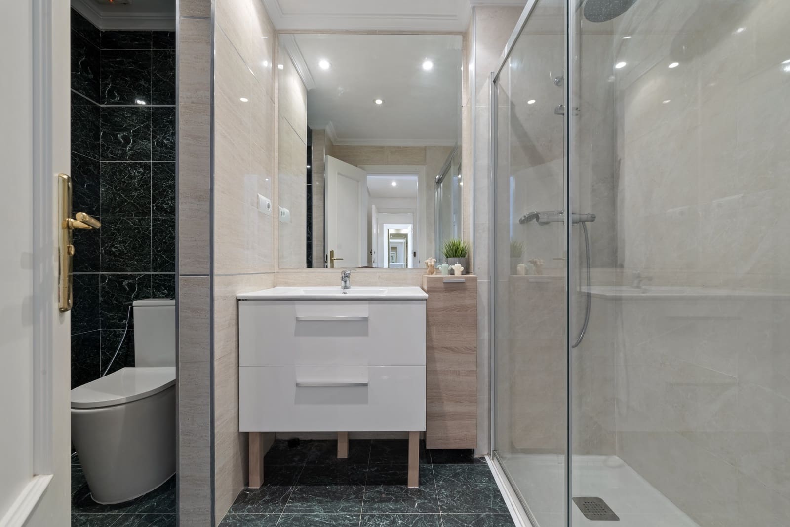 3 soveværelse Semi-Rækkehus til salg i Torrequebrada med swimmingpool garage - € 695.000 (Ref: 9026281)