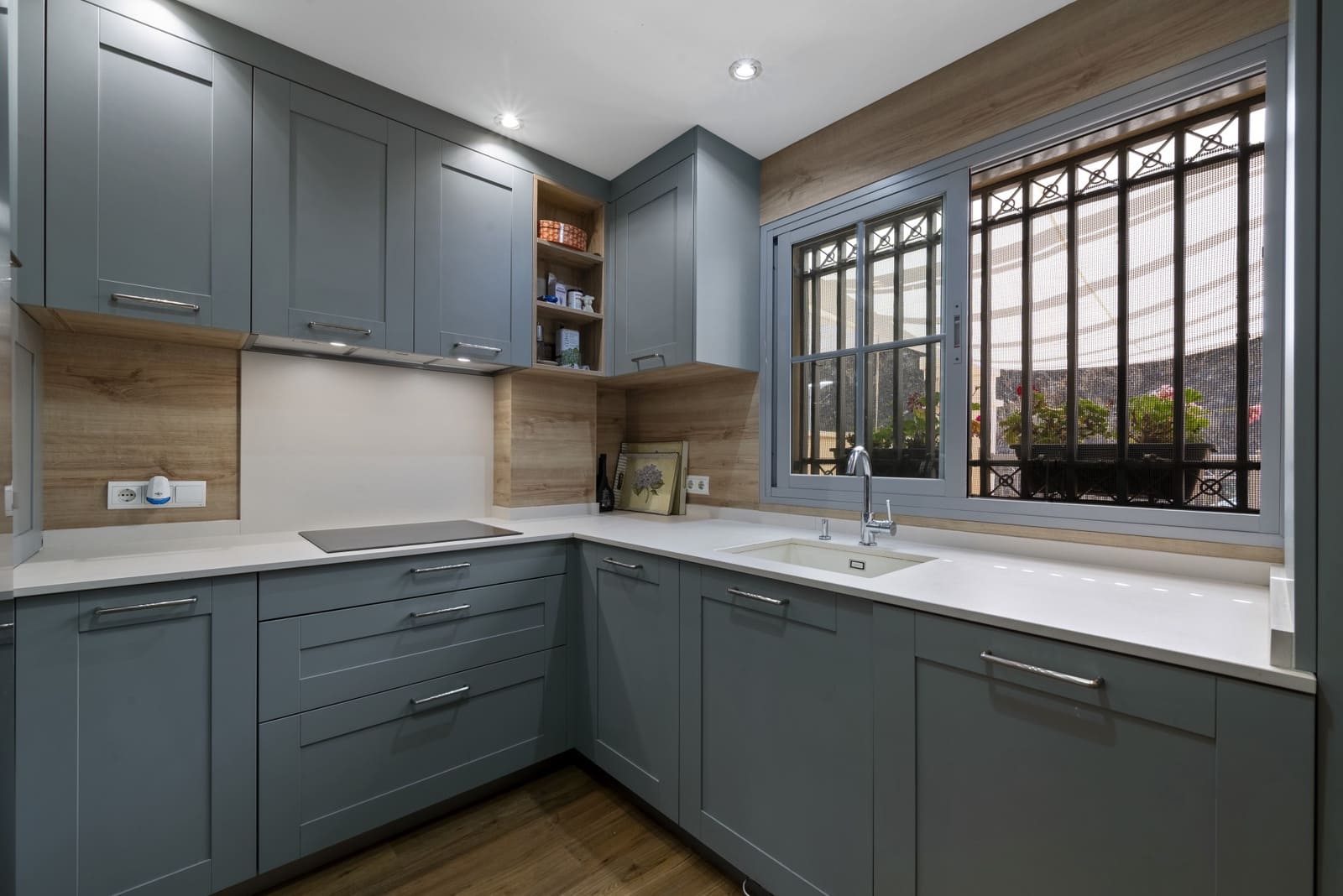 3 soveværelse Semi-Rækkehus til salg i Torrequebrada med swimmingpool garage - € 695.000 (Ref: 9026281)