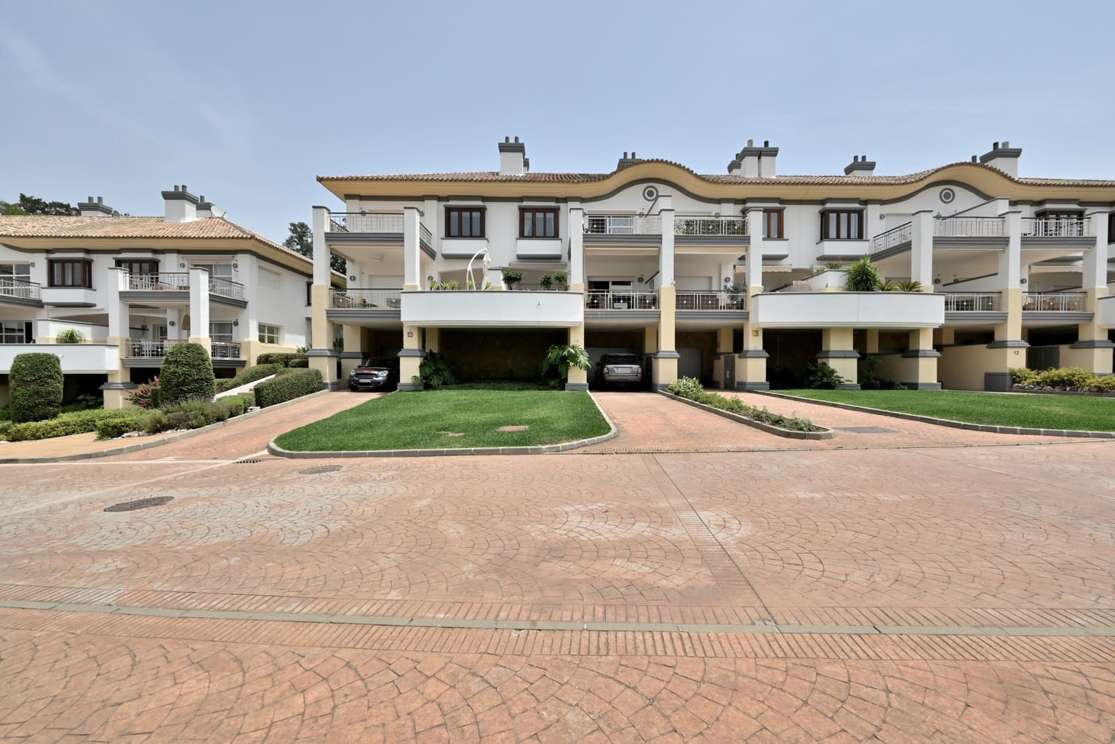 3 Zimmer Haus zu verkaufen in Mijas Costa mit Pool Garage - 630.000 € (Ref: 9062030)