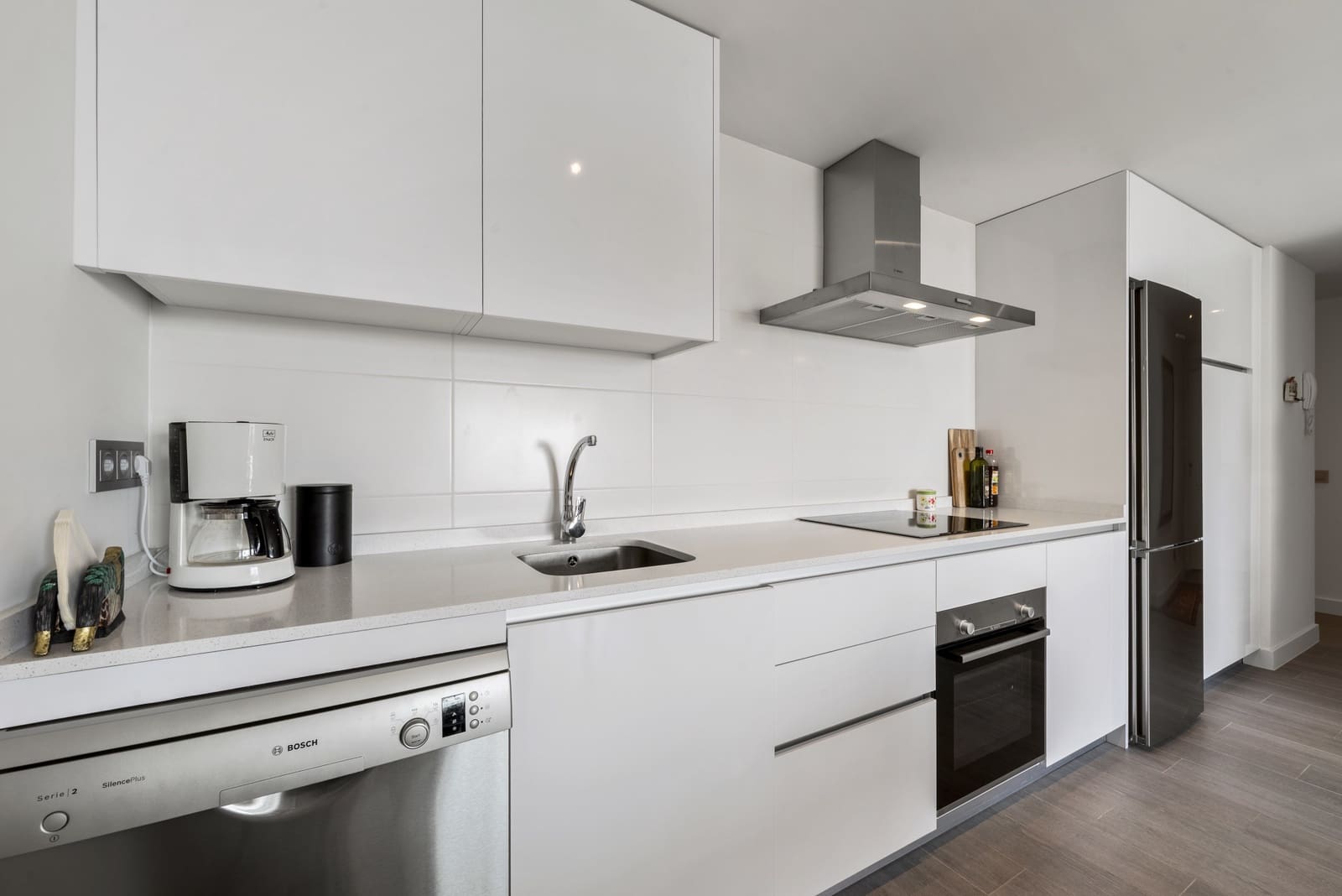 Apartamento de 3 habitaciones en Benalmádena en venta con piscina garaje - 435.000 € (Ref: 9088380)