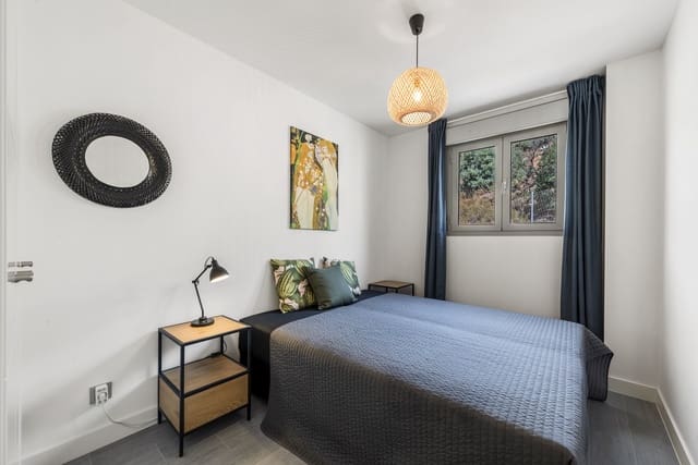 Apartamento de 3 habitaciones en Benalmádena en venta con piscina garaje - 435.000 € (Ref: 9088380)