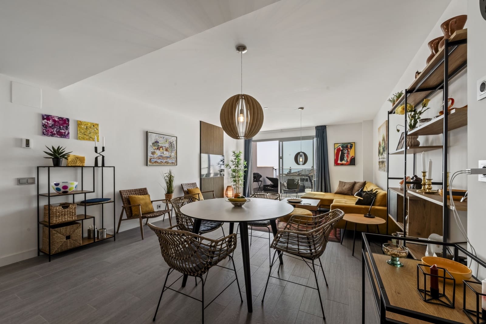 Apartamento de 3 habitaciones en Benalmádena en venta con piscina garaje - 435.000 € (Ref: 9088380)