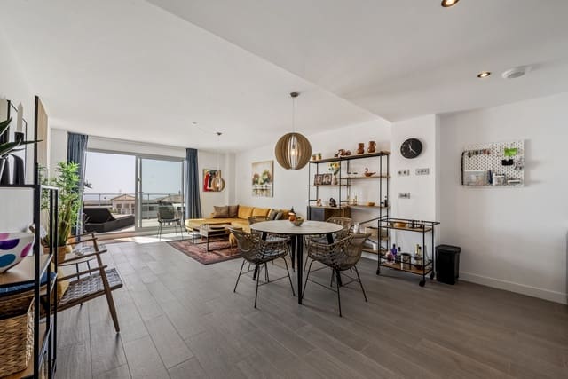 Apartamento de 3 habitaciones en Benalmádena en venta con piscina garaje - 435.000 € (Ref: 9088380)