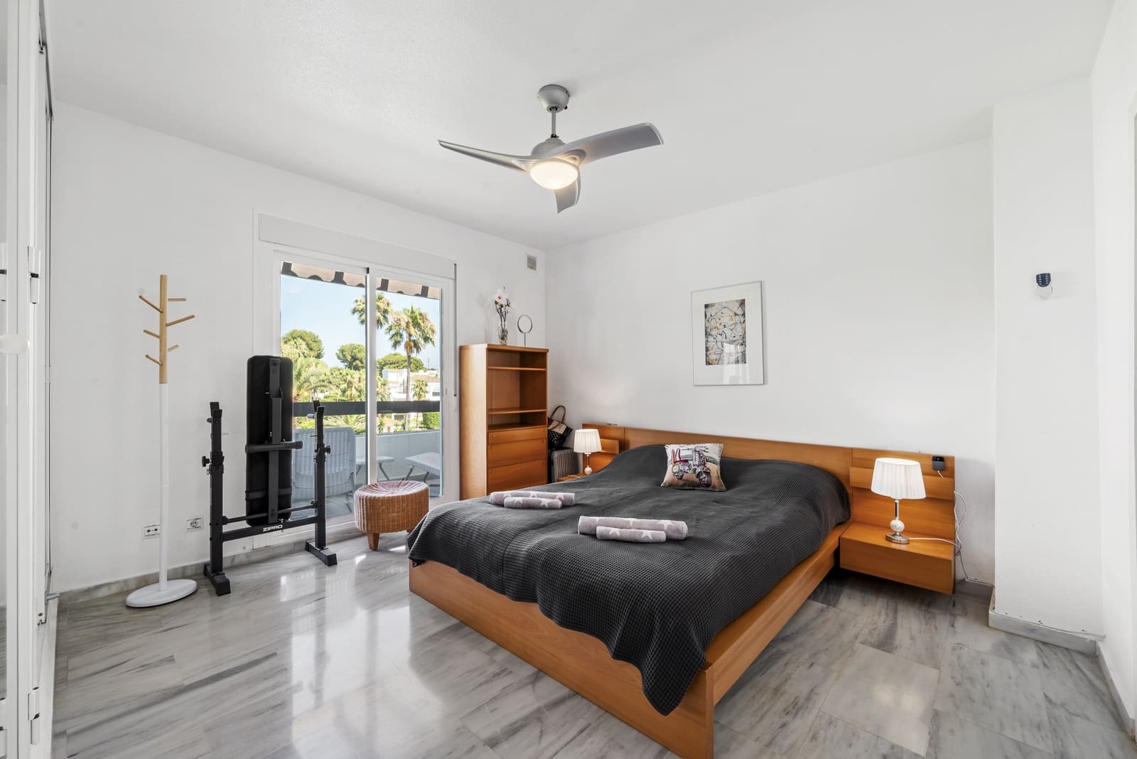 2 soverom Penthouse til salgs i Riviera del Sol med svømmebasseng - € 350 000 (Ref: 9113724)