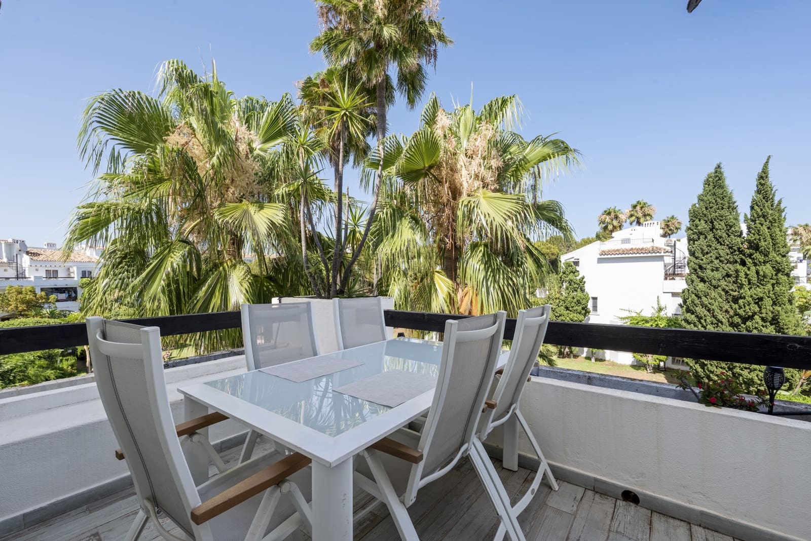 2 soverom Penthouse til salgs i Riviera del Sol med svømmebasseng - € 350 000 (Ref: 9113724)