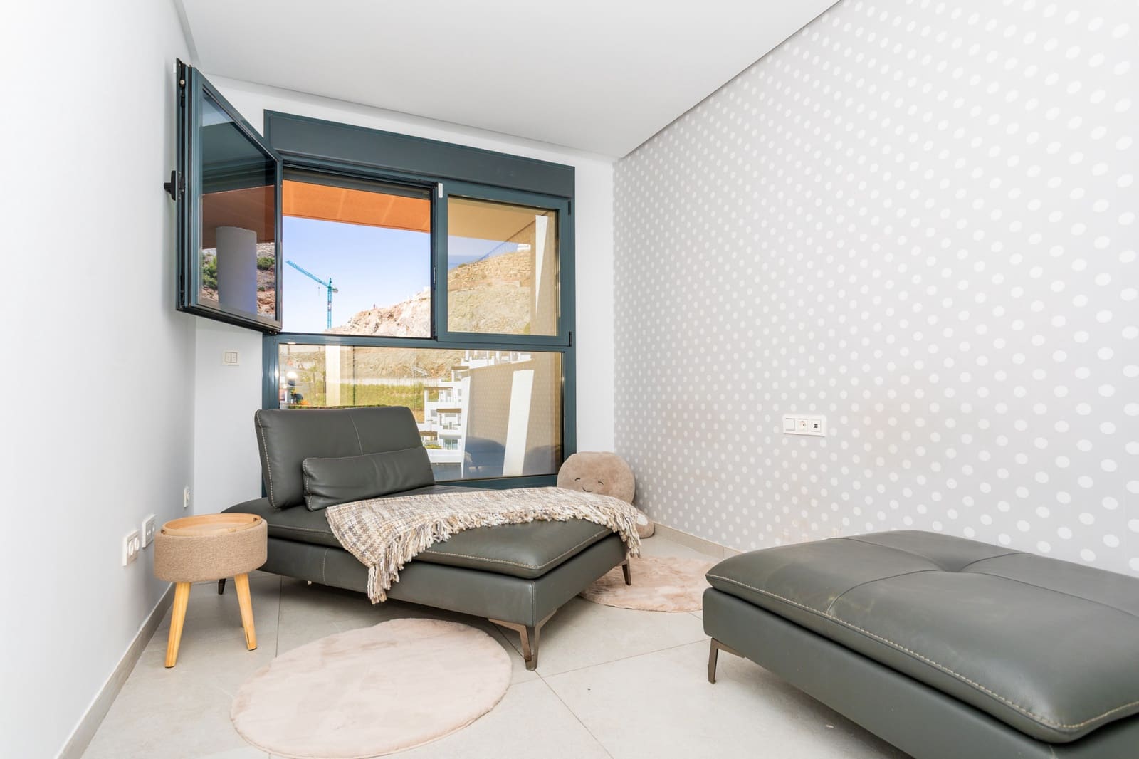 3 soverom Penthouse til salgs i La Quinta med svømmebasseng garasje - € 875 000 (Ref: 9124394)