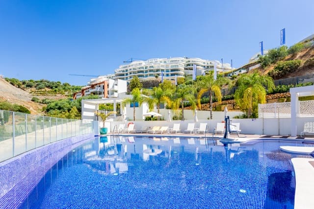 3 soverom Penthouse til salgs i La Quinta, Benahavís med svømmebasseng garasje - € 875 000 (Ref: 9124394)