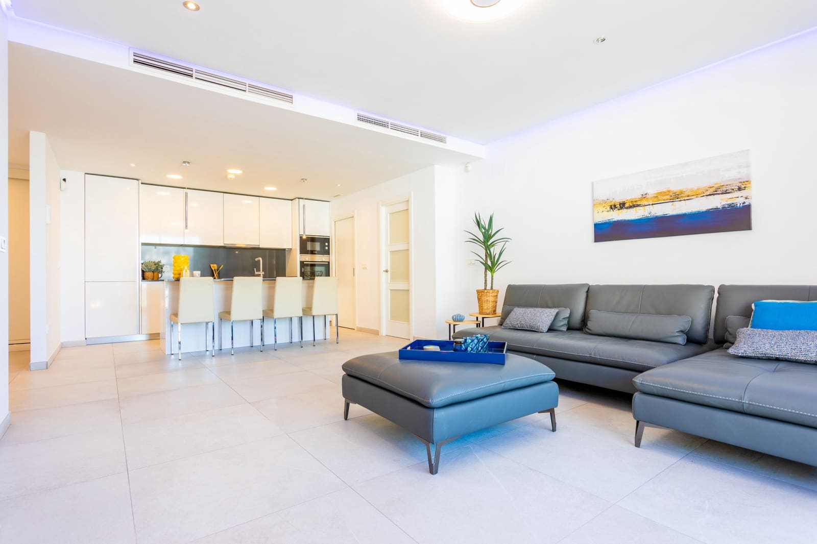 3 soverom Penthouse til salgs i La Quinta med svømmebasseng garasje - € 875 000 (Ref: 9124394)