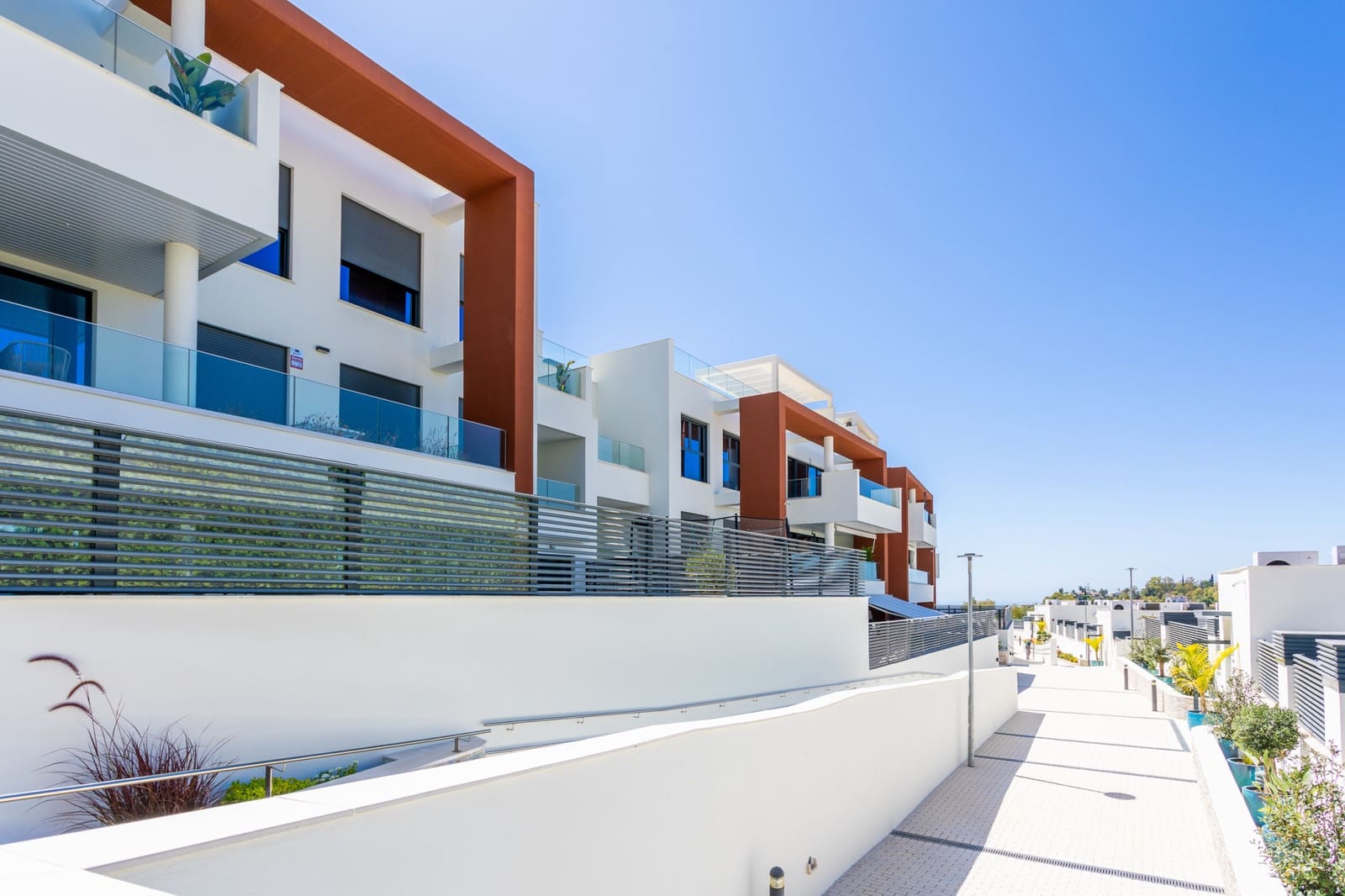 3 soverom Penthouse til salgs i La Quinta med svømmebasseng garasje - € 875 000 (Ref: 9124394)