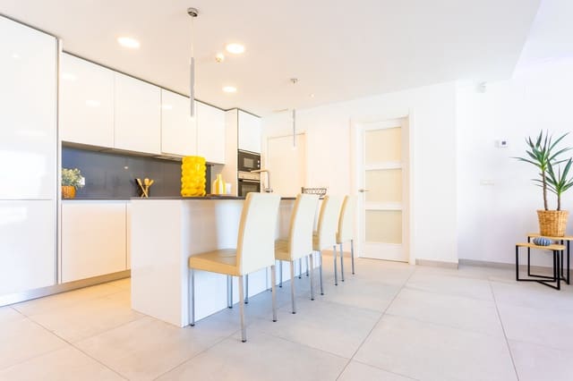 3 soverom Penthouse til salgs i La Quinta, Benahavís med svømmebasseng garasje - € 875 000 (Ref: 9124394)