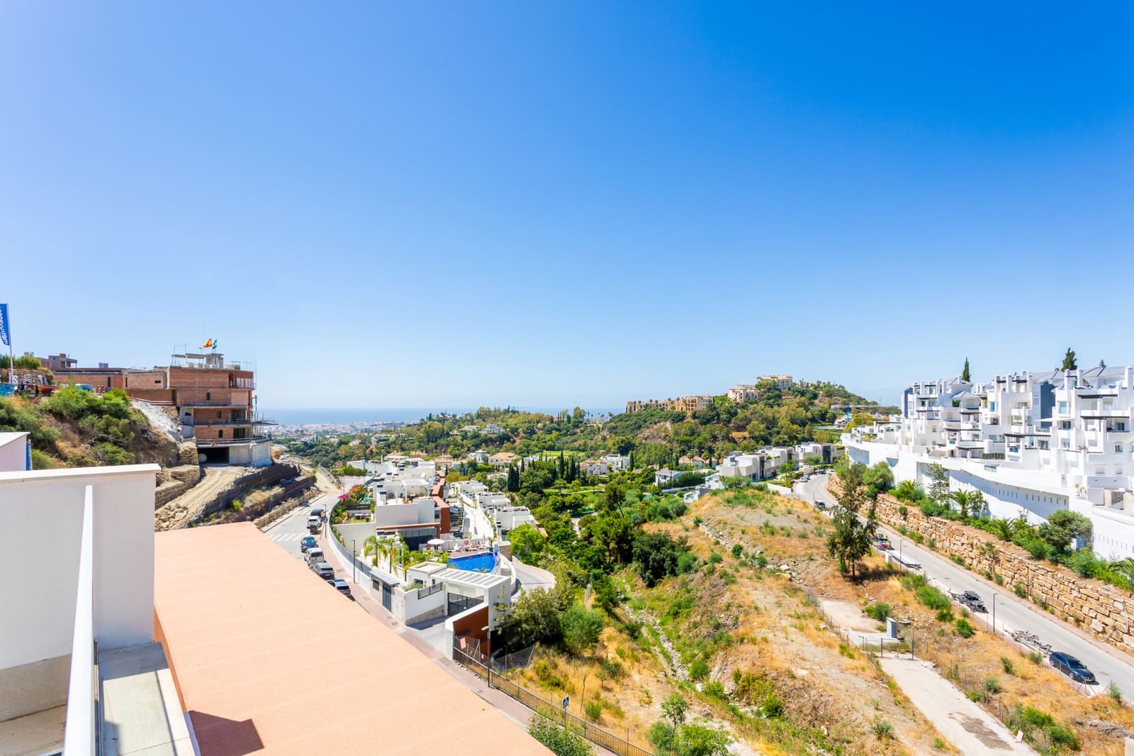 3 soverom Penthouse til salgs i La Quinta med svømmebasseng garasje - € 875 000 (Ref: 9124394)