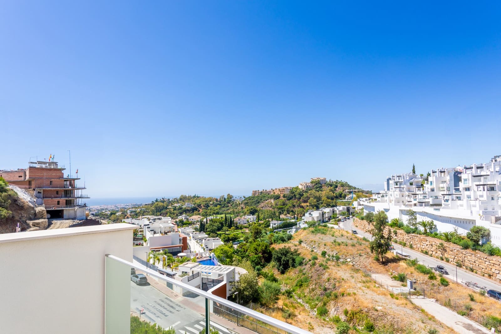 3 soverom Penthouse til salgs i La Quinta med svømmebasseng garasje - € 875 000 (Ref: 9124394)